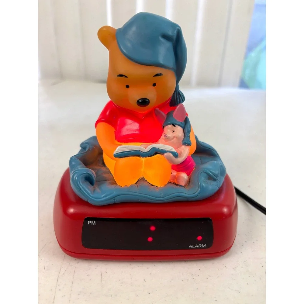 Disney Winnie The Pooh & Piglet Digital Alarm Clock Night Light Tested Works